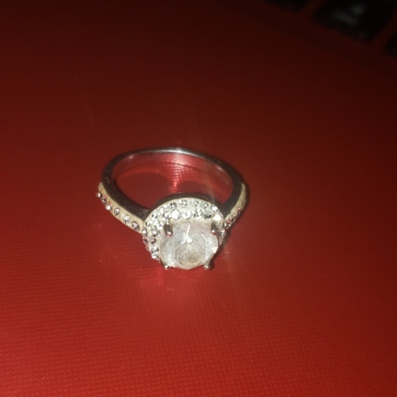 PRICE DROP! Ring Size 6.5 - Picture 4 of 4